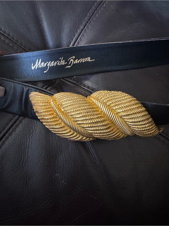 Black Leather Belt with Gold Leaf Buckle main image 5